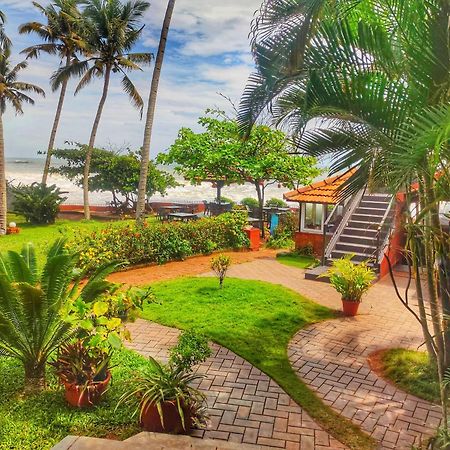 Blue Water Beach Resort Varkala Exterior photo