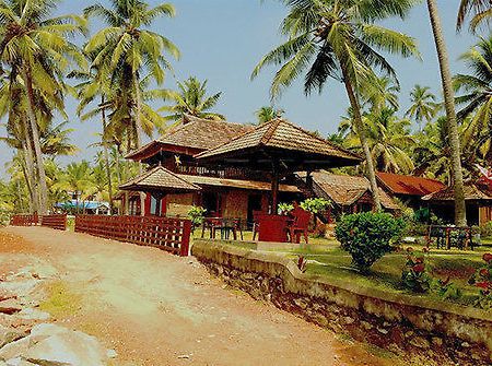 Blue Water Beach Resort Varkala Exterior photo
