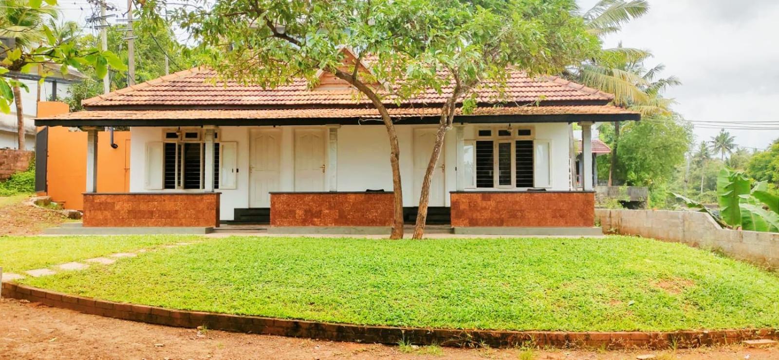 Blue Water Beach Resort Varkala Exterior photo