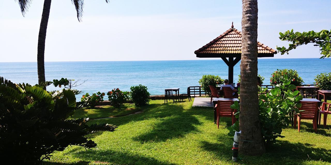 Blue Water Beach Resort Varkala Exterior photo