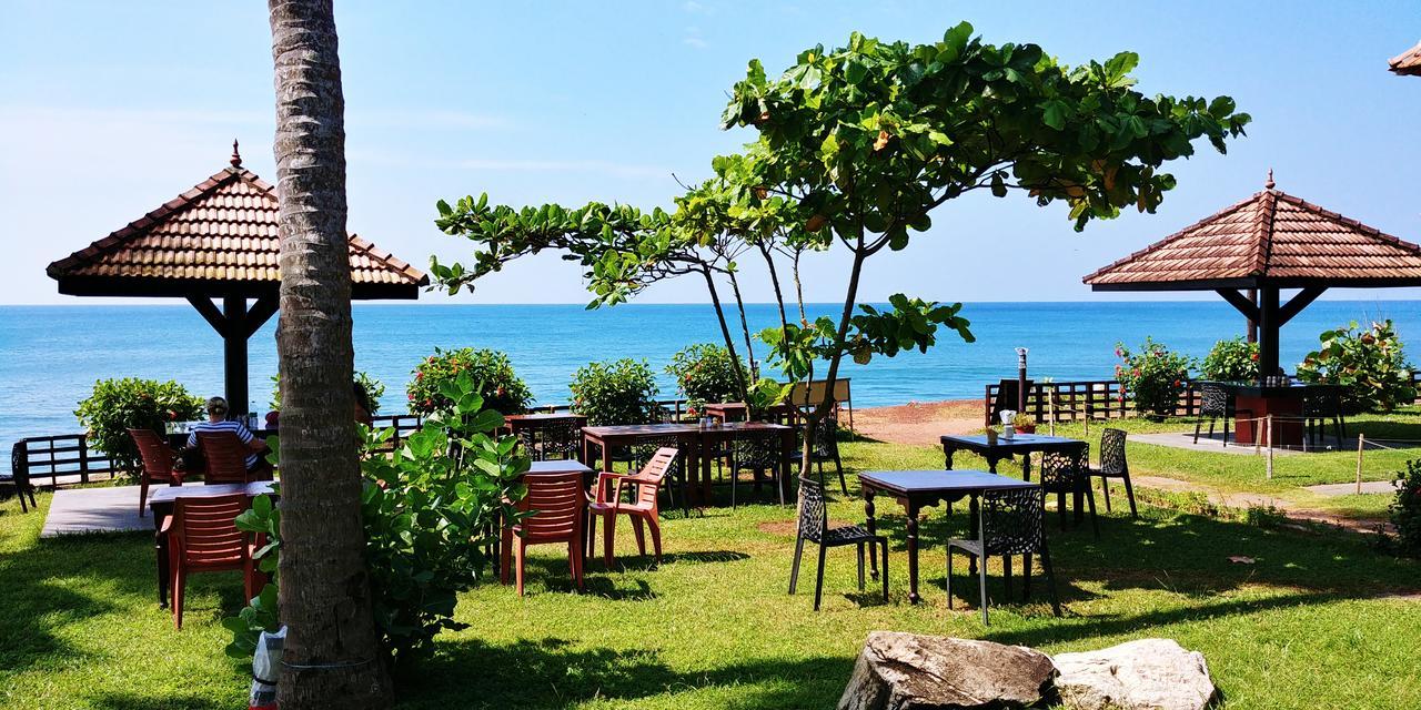 Blue Water Beach Resort Varkala Exterior photo